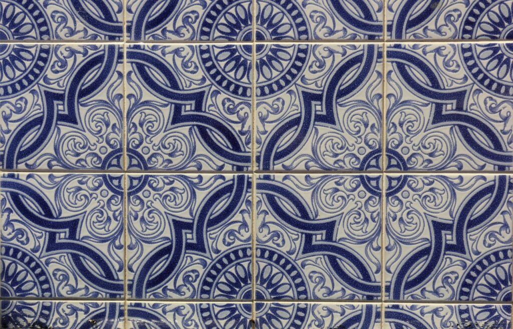 portugal, porto, tiles-1350643.jpg