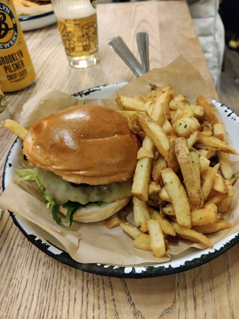 Hamburguesa de pollo en Honest Burger.