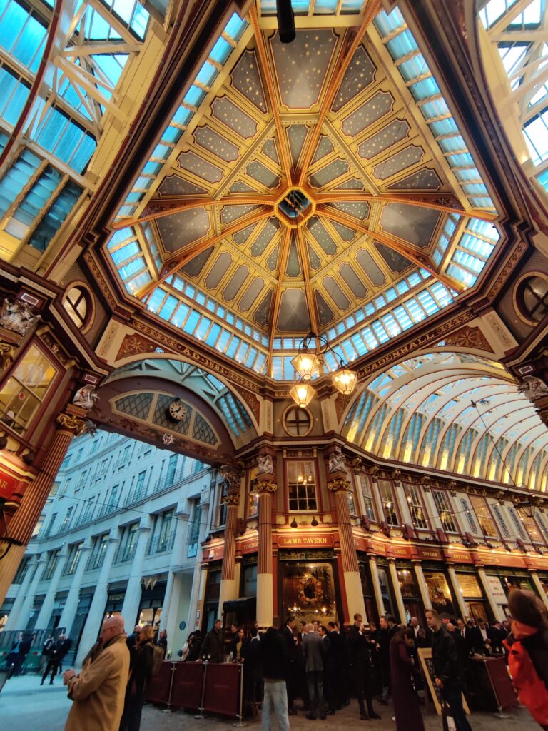 Revestimientos del techo de Leaden hall Market.