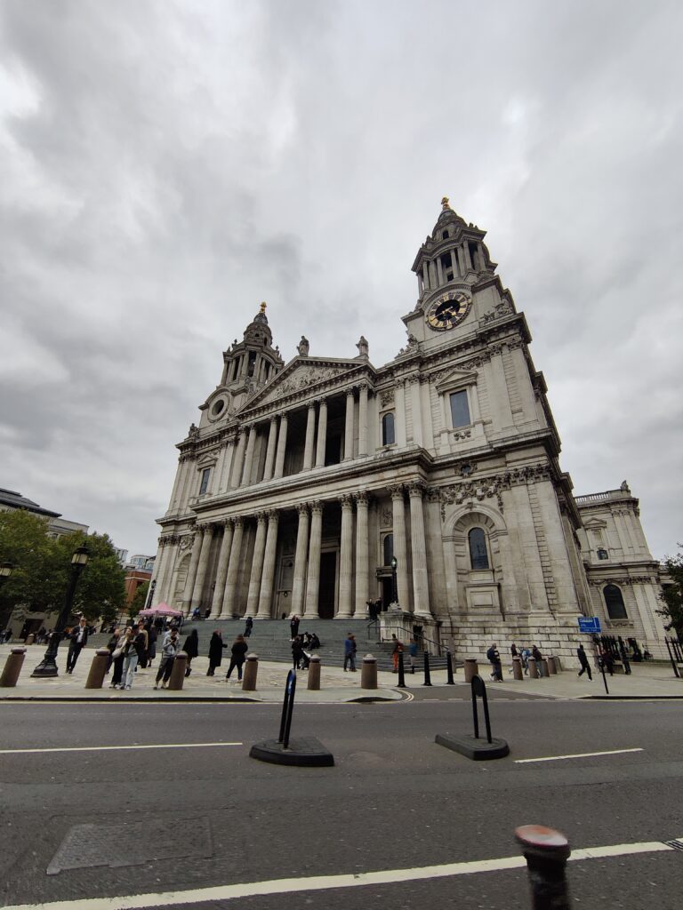 St Paul's Cathedral en la City de Londres.