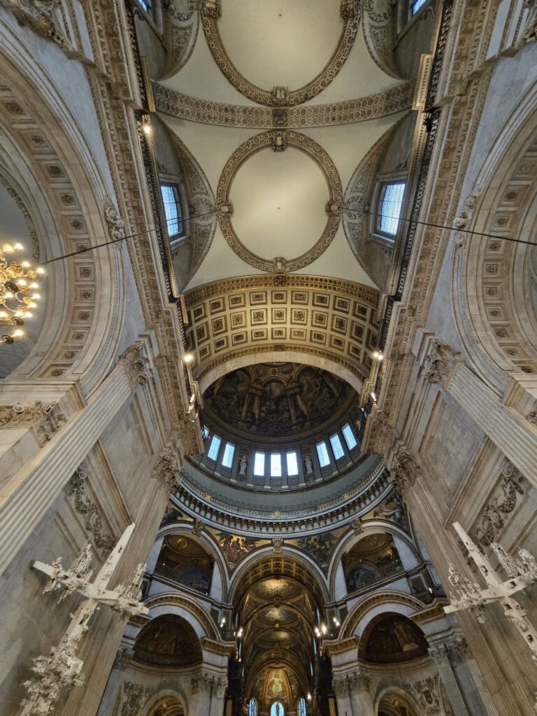 Imagen del techo de St Paul's Cathedral.