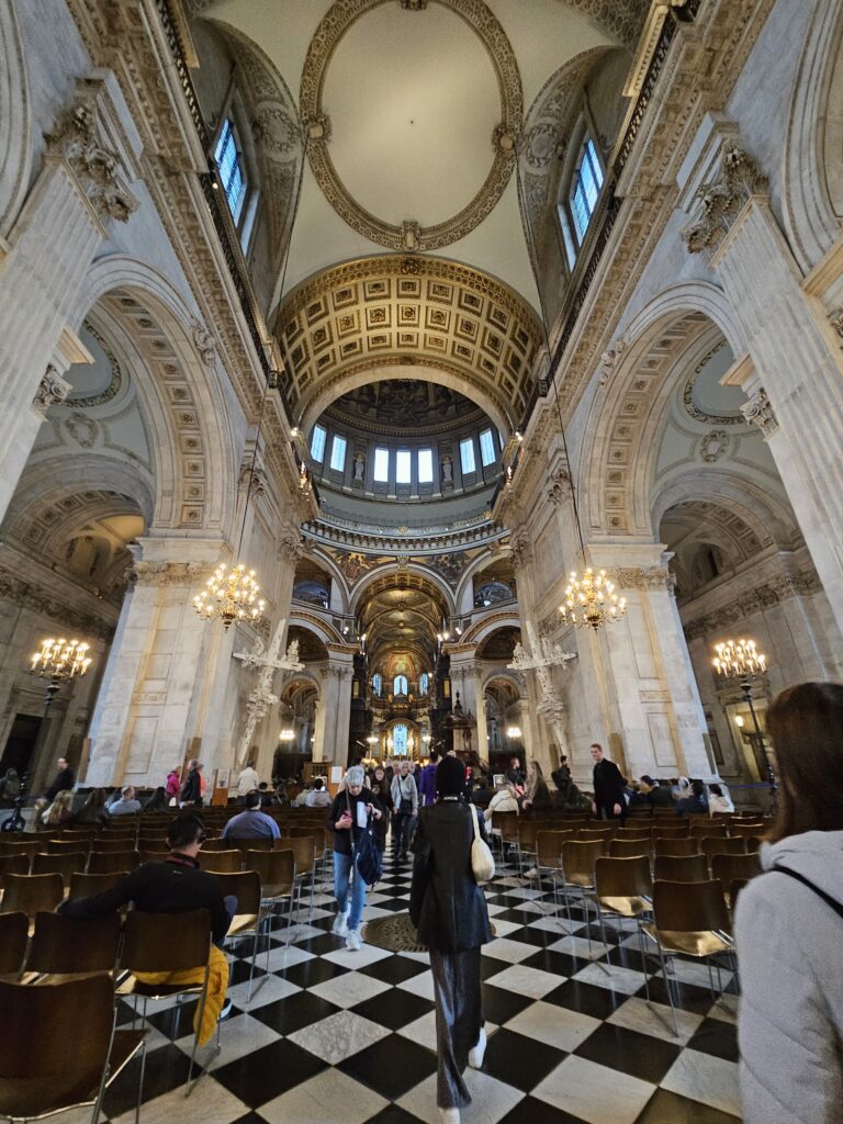 Interior de St Paul's Cathedral.